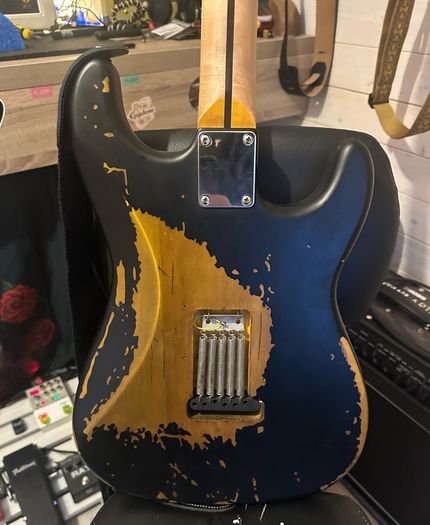 Left handed Vintage V6 icon series LV6MRBK
