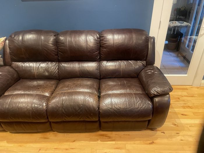 2 and 3 seater brown leather couches for sale
