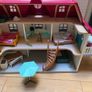 Schleich Horse Club Lakeside Country House & Stable (42551) Fully Assembled & Unused Gift Image 2