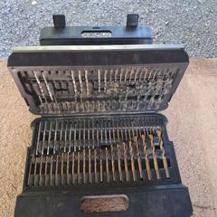 Drill bit set