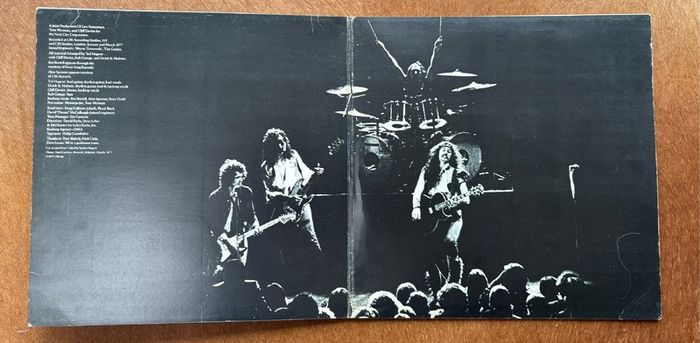 Ted Nugent - Cat Scratch Fever. UK 1st pressing. Immaculate condition, gatefold sleeve. Collectors' condition. Bargain.