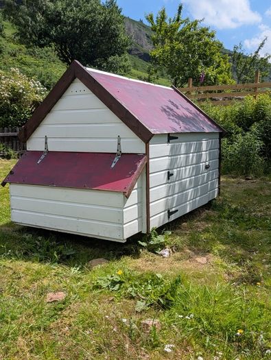 Hen Hutch