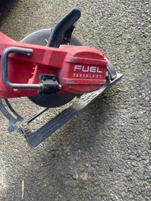 milwaukee worm drive saw