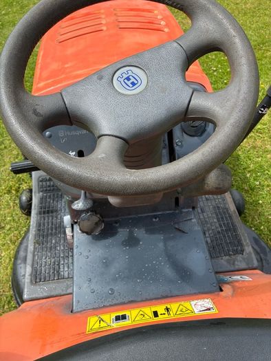 ride on lawnmower
