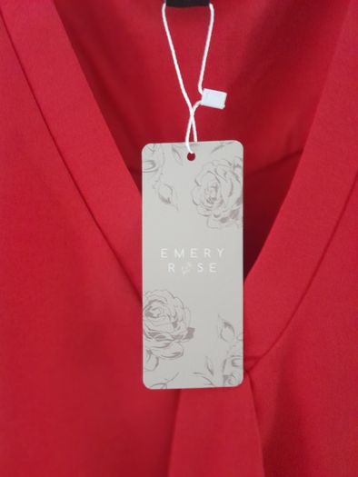 Emery Rose V Neck Sleeveless Top