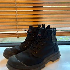 Palladium waterproof boots