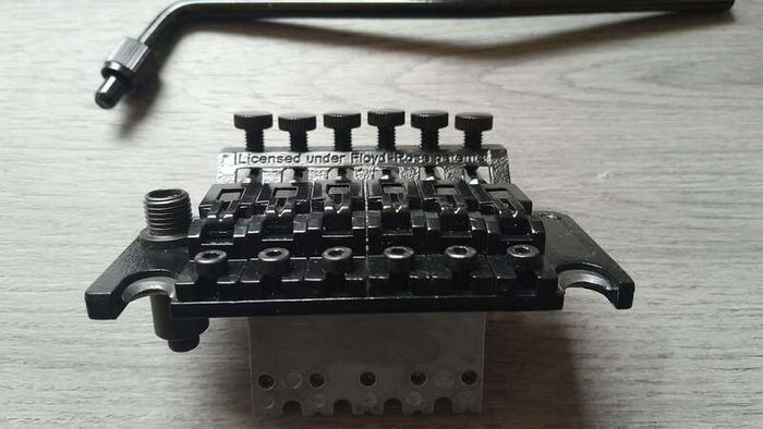 Generic Floyd Rose Floating Trem Block