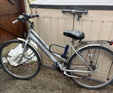 Ladies n gents bikes for sale
