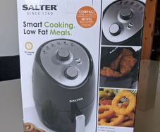 Compact hot Air fryer Salter