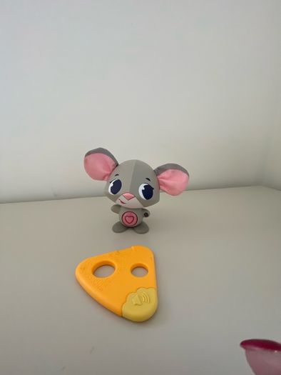 Tiny Love Wonder Buddies Interactive Toy Coco the Mouse with Cheese