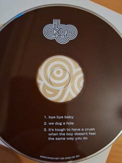 CD OKGO cd EP single brown