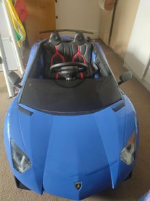 Lamborghini ride on car