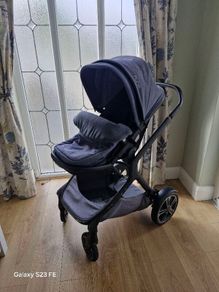 Nuna buggy