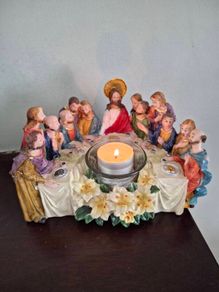 Beautiful Last Supper Scene