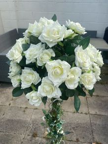 Wedding entrance flowers
