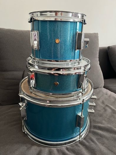 set of drums