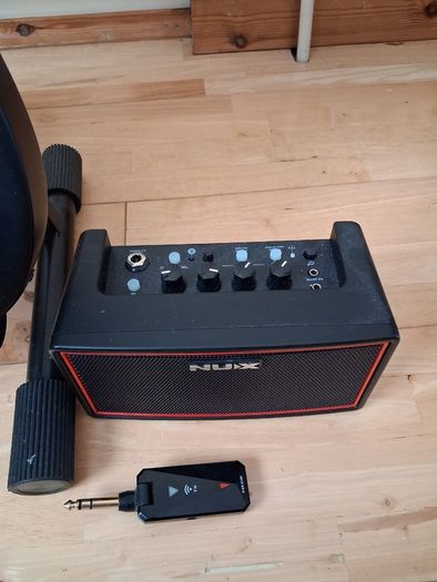 Jackson JS32