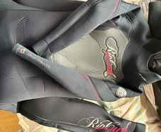 Rip Curl wetsuit size 10