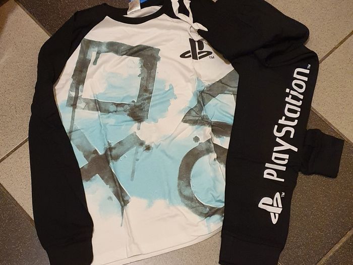 BNWT - Age 12 / 14 Years - Official PlayStation PJ'S
