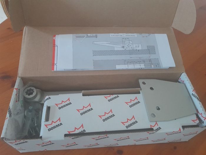 Door closer Dorma st71