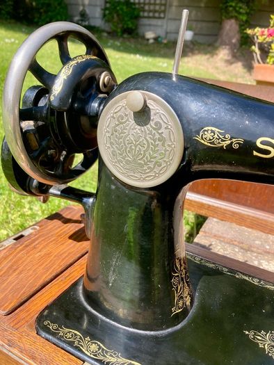 Singer Sewing Machine 1925