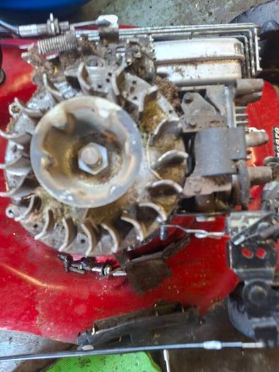 lawnmower  repairs and   servicing
