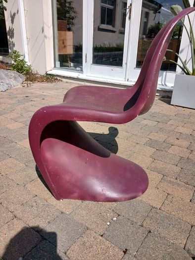 Outdoor table and chairs