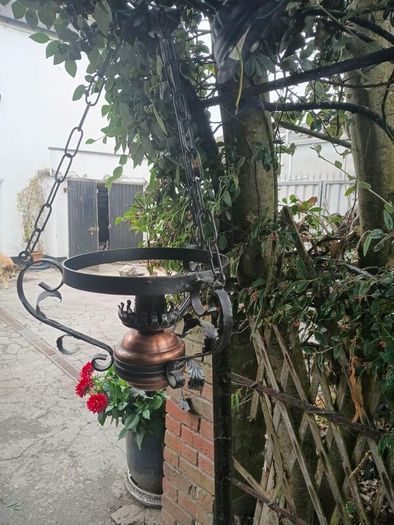 Hanging light