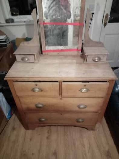 Antique Pine Vanity dresser.