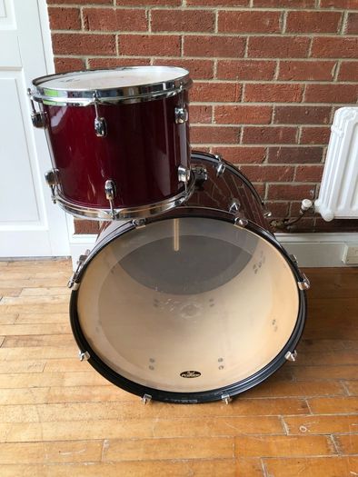 Pearl Forum Series Drum Kit w/ Hardware + Cymbals