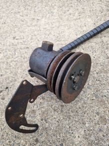 Ranger Rover Classic Power Steering Pump and Reservoir