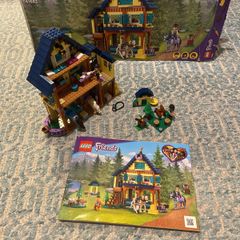 Lego Friends - Forest horseback riding center
