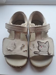 Clarks sandles 6.5F