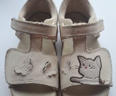 Clarks sandles 6.5F