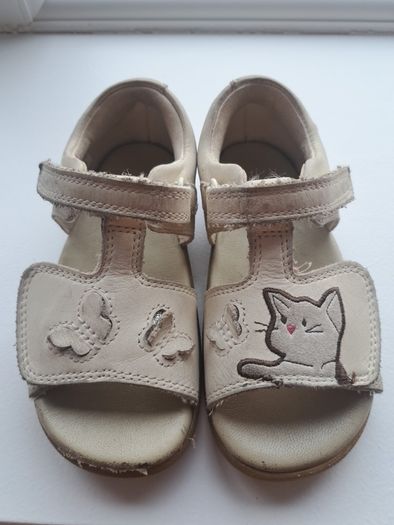 Clarks sandles 6.5F