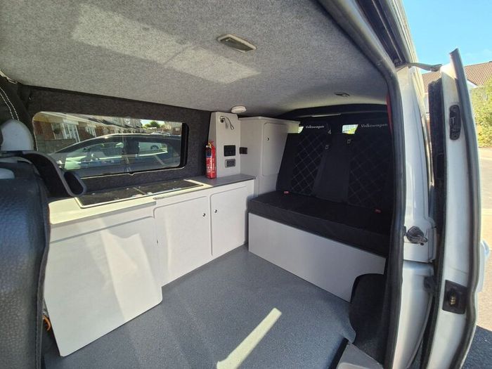 VW T5 Camper Van 2008