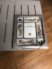 Photo frame (Dried Flowers )