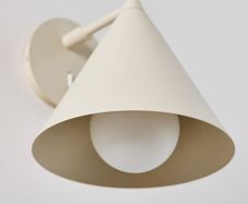 Arilda iron wall lamp