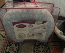 Baby pod, baby bath from Elegance and pregnancy pillow