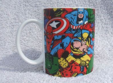 MARVEL SUPERHEROES mug (Marvel comics) - a nicely made mug depicting Captain America, Iron Man, Wolverine, Hulk and Spiderman
