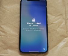 Apple iPhone 12 64GB Black
