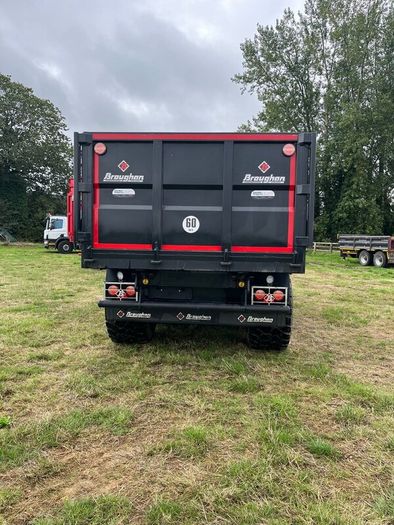 Broughan 20ft root crop trailer