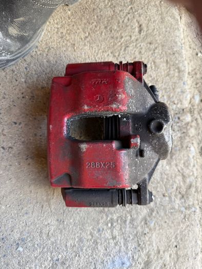 c class w204  brake calipers