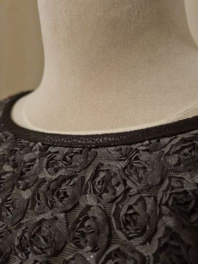 ELVI, rose textured dress