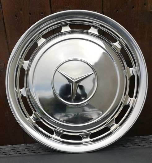 hubcaps wheel covers trims Mercedes Pullman 41.5cm
