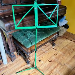 music stand