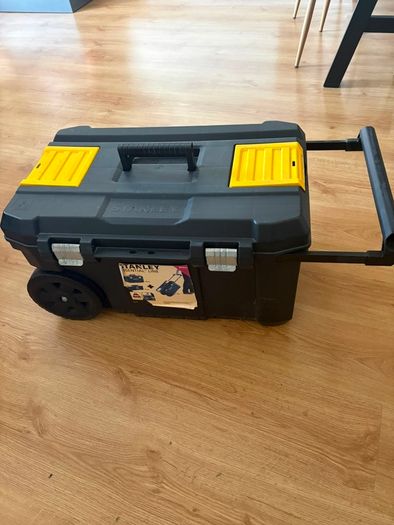 Stanley 12V 44Ah Portable Astronomy Power Box / Field Battery