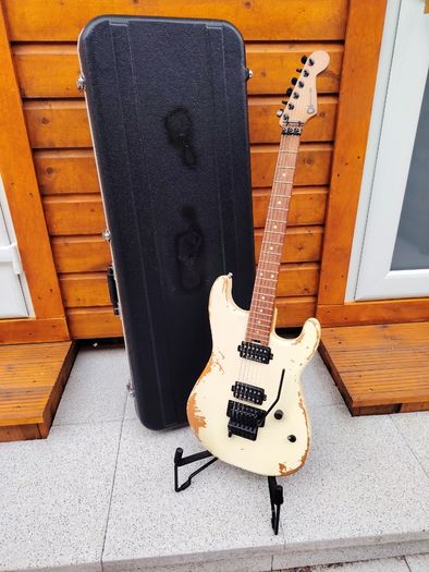 Charvel Pro Mod w/Upgrades and hard case