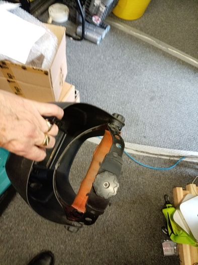 auto welding shield