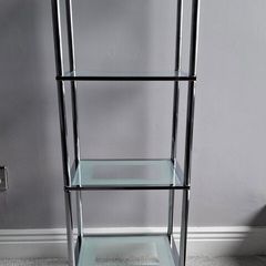 Bathroom shelves unit